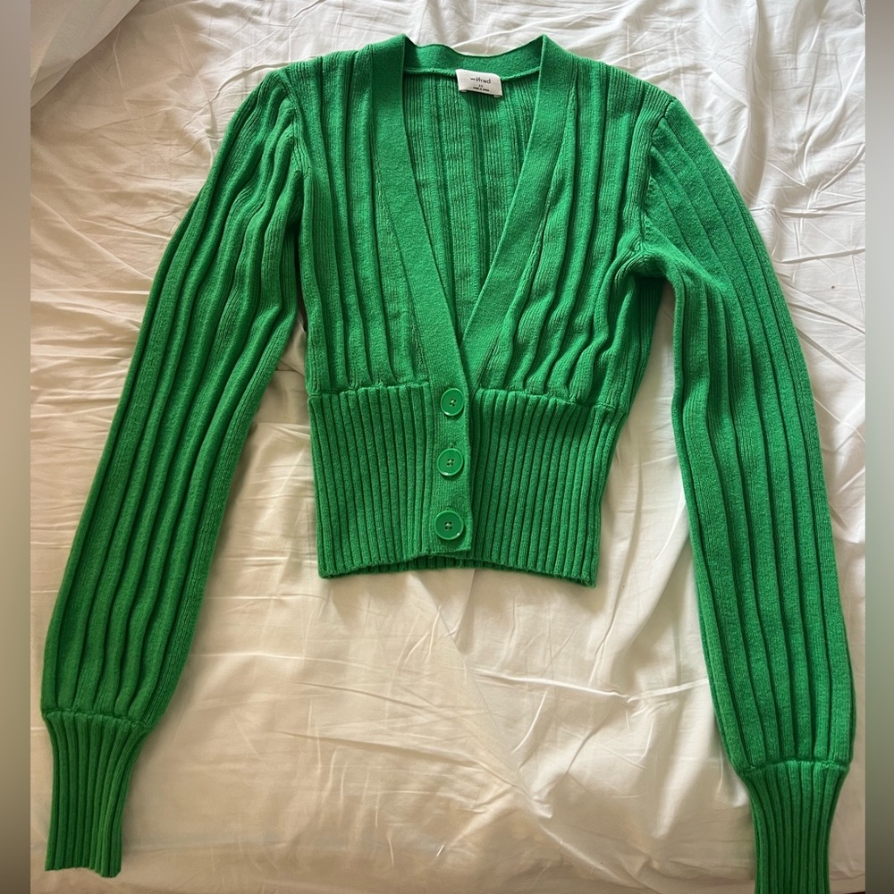 Aritzia Wilfred Plunge Front Cardigan